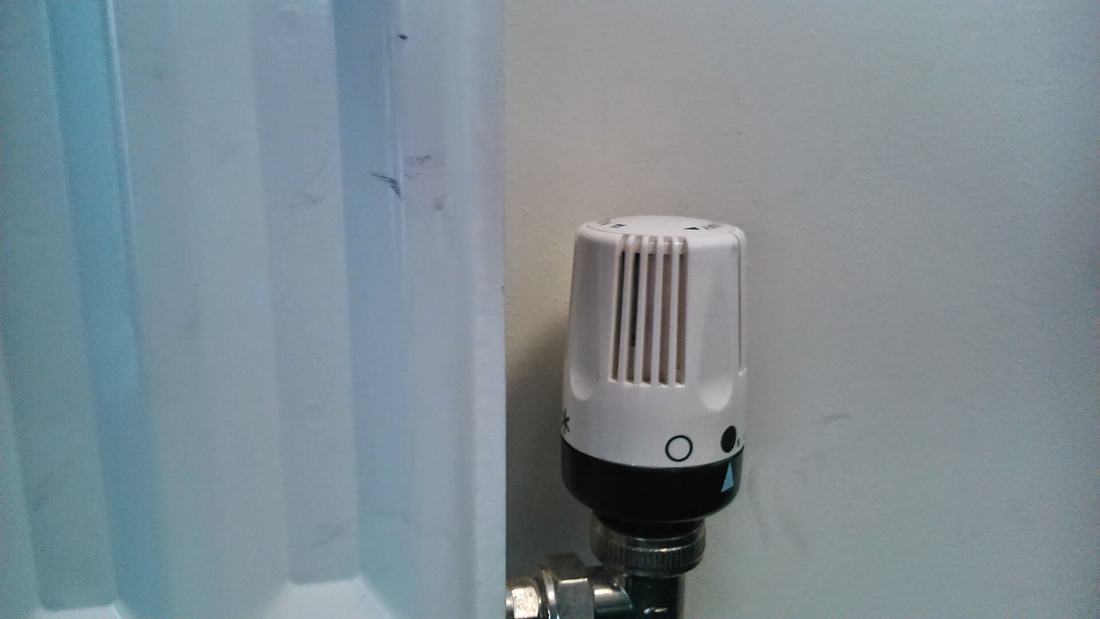 Thermostat an einem Heizkörper