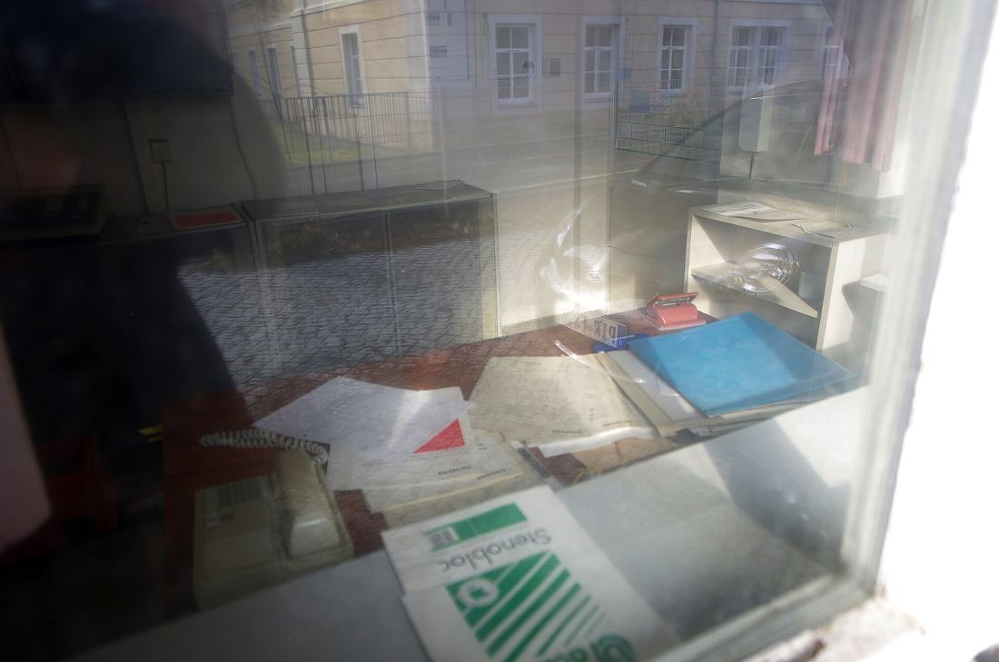 Altes Büro mit Schreibtisch